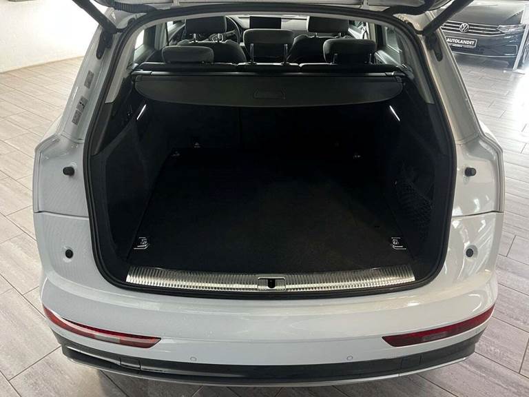 Audi Q5 50 TFSi e quattro S-tr.