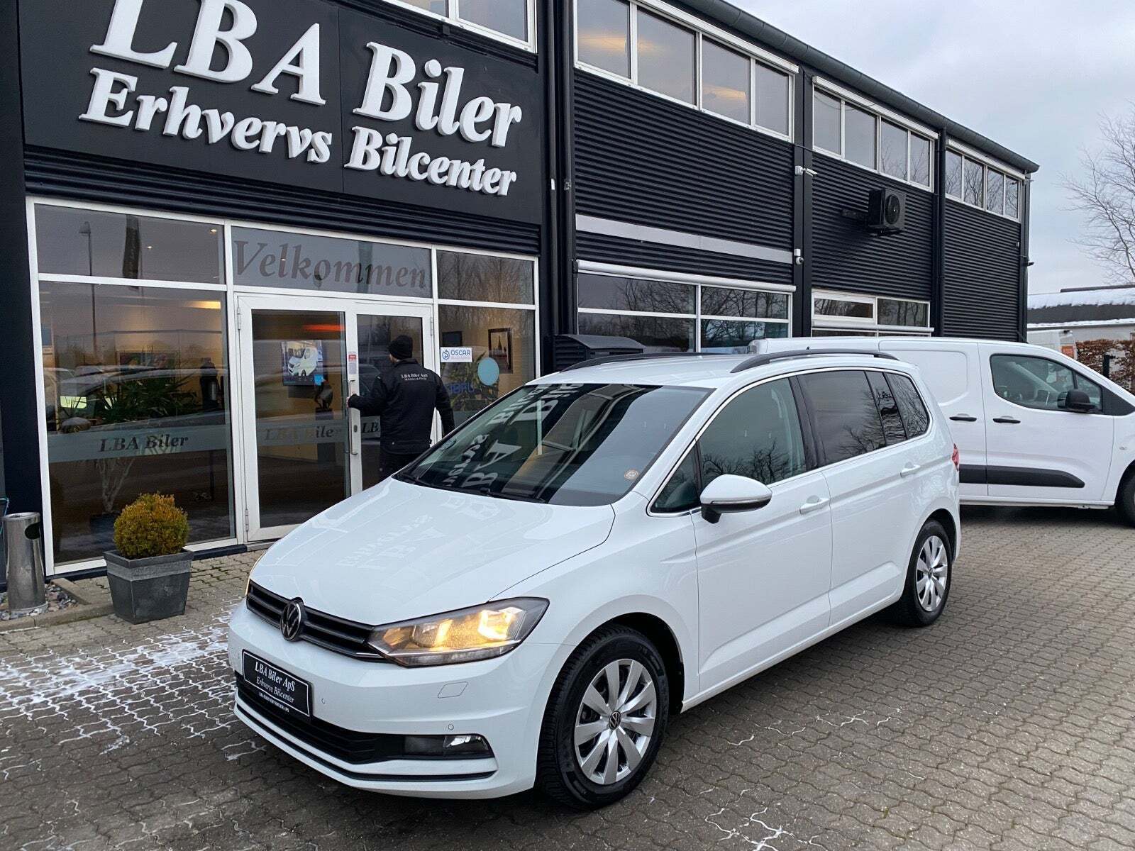 VW Touran 2,0 TDi 150 Comfortline DSG Van