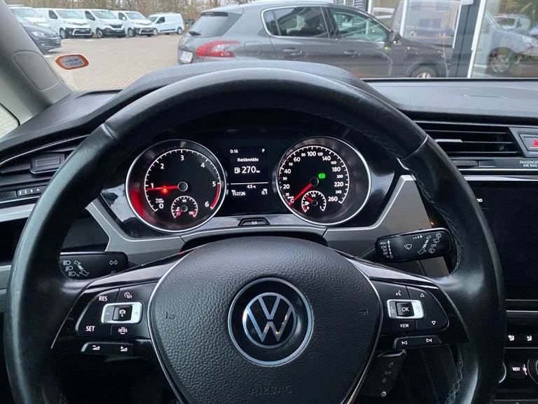 VW Touran 2,0 TDi 150 Comfortline DSG Van