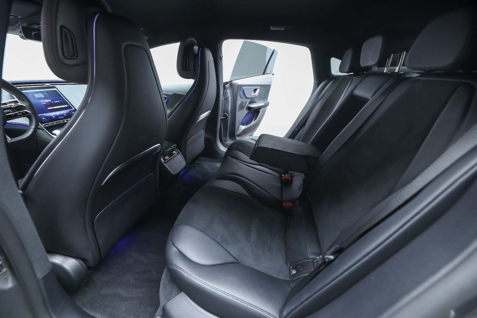 Mercedes EQE350+ AMG Line