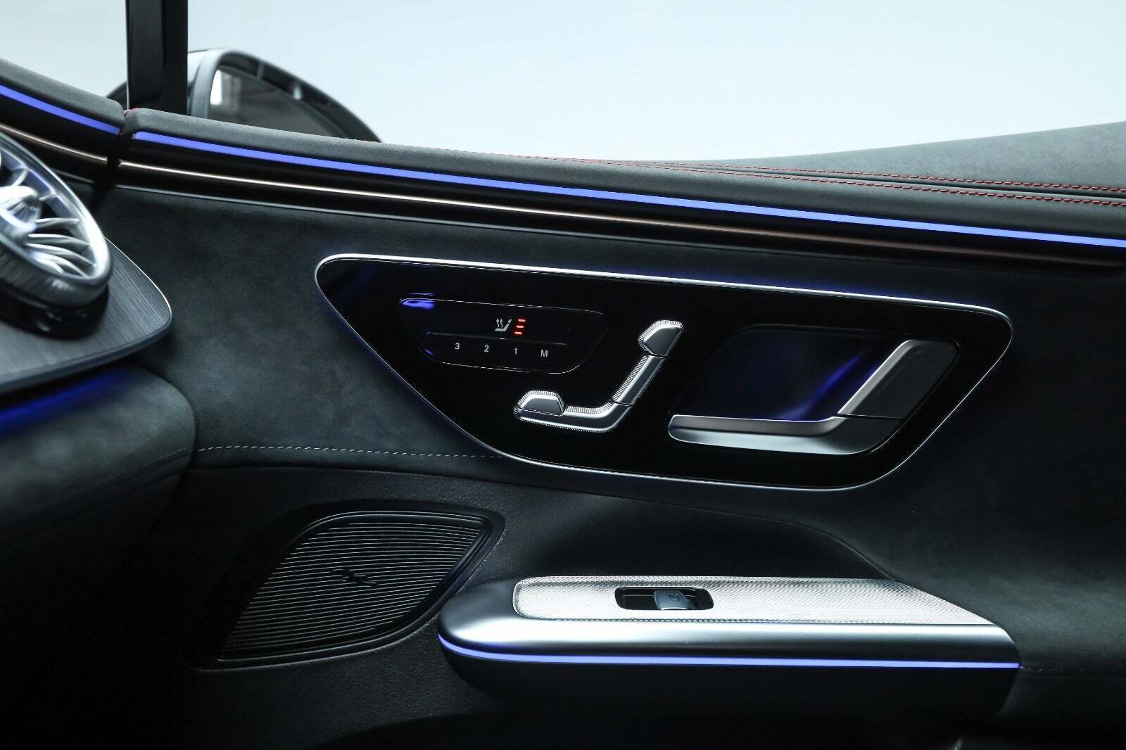 Grå Mercedes EQE350+ fra 2026