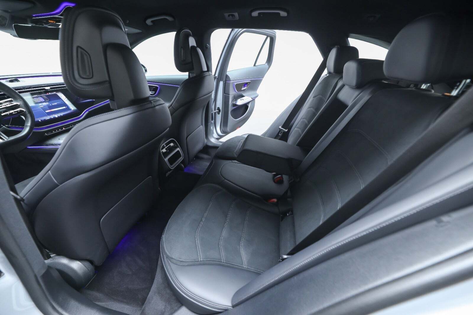 Mercedes E300 e 2,0 AMG Line stc. aut.