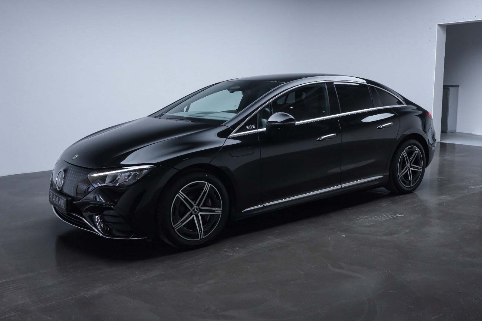 Mercedes EQE350 AMG Line