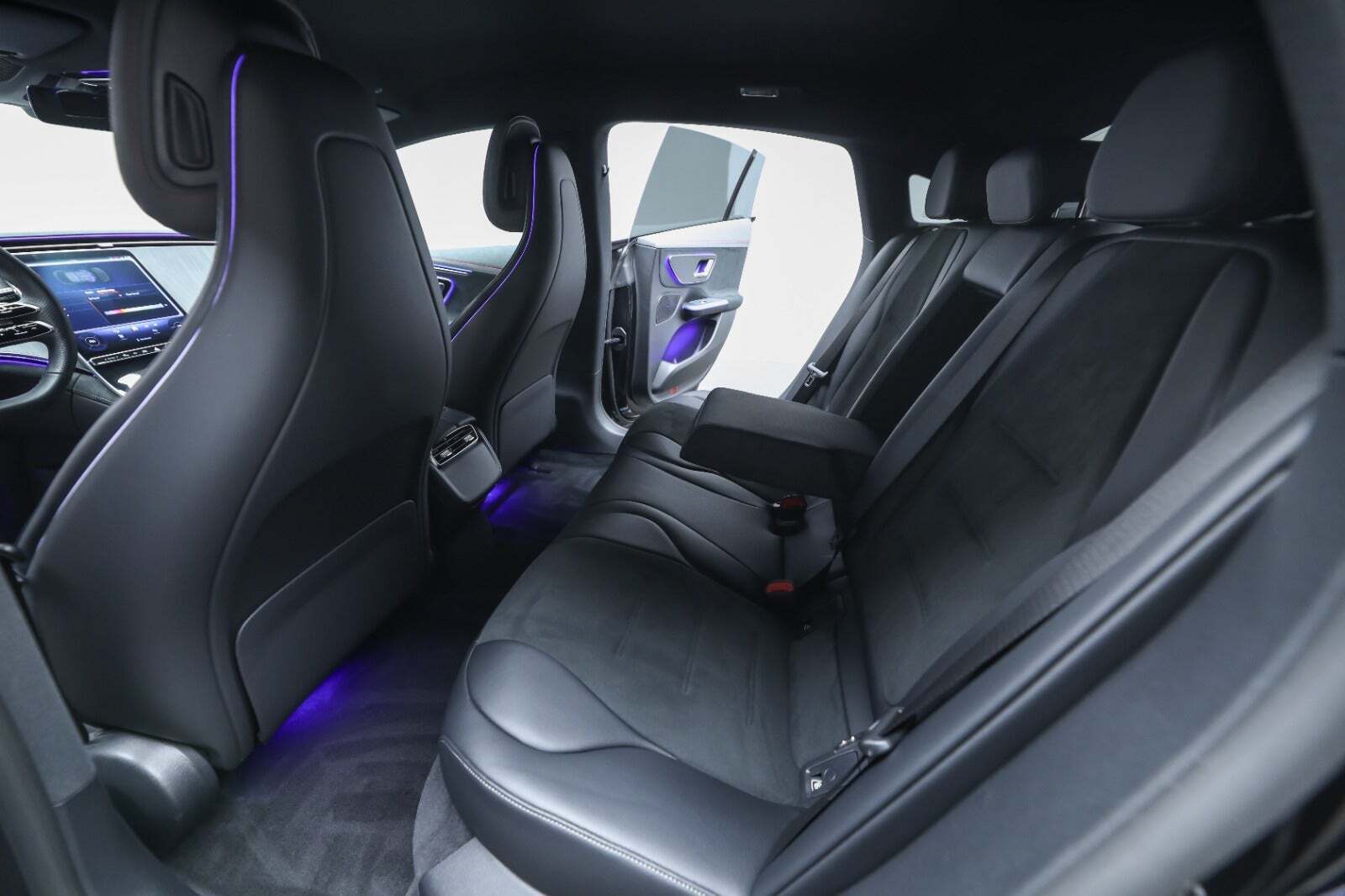 Mercedes EQE350 AMG Line