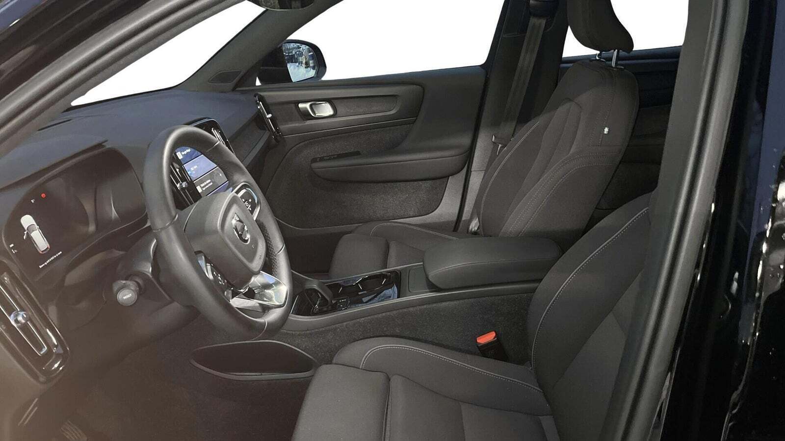 Volvo XC40 P6 ReCharge Core