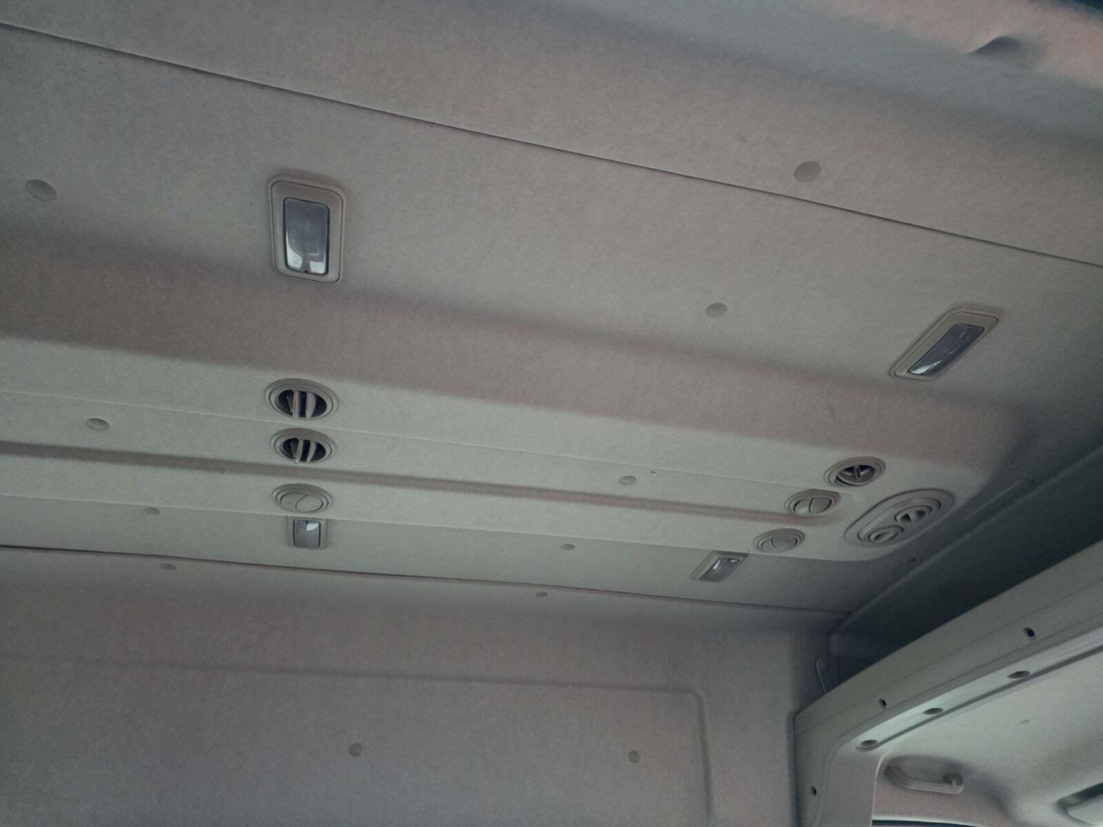 Grå Fiat Ducato 33 fra 2014