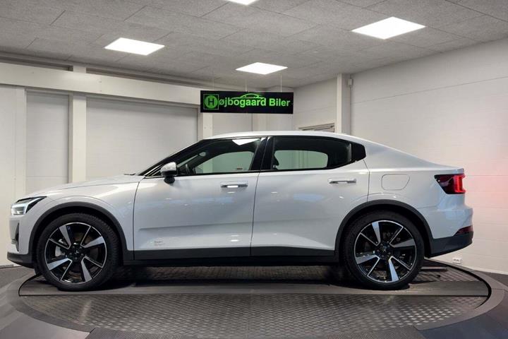 Sølv Polestar 2 fra 2023