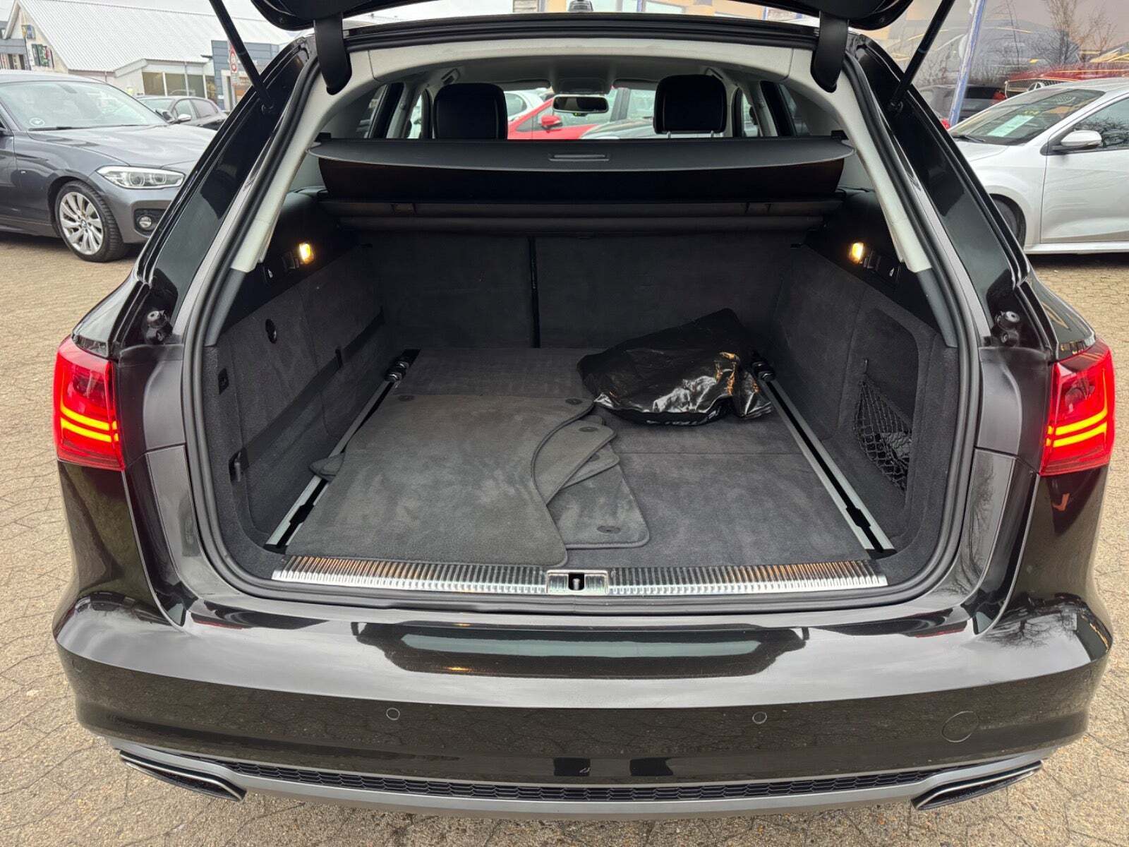 undefined Audi A6 fra 2017