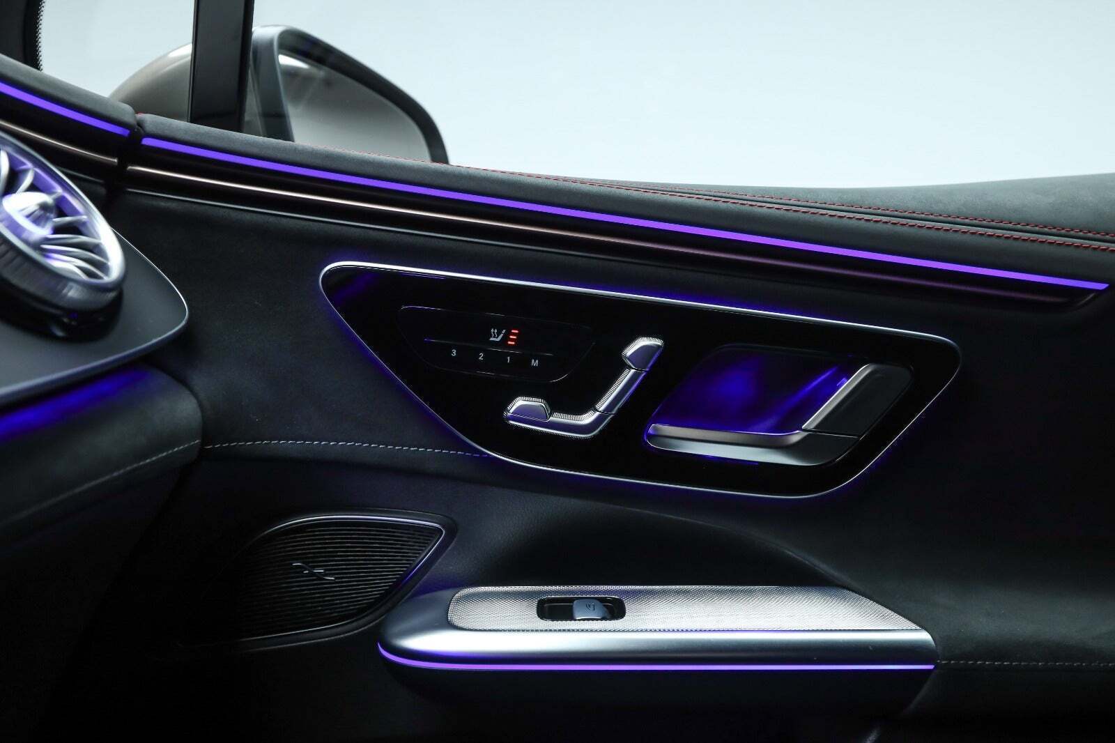 Brun Mercedes EQE350 SUV fra 2024