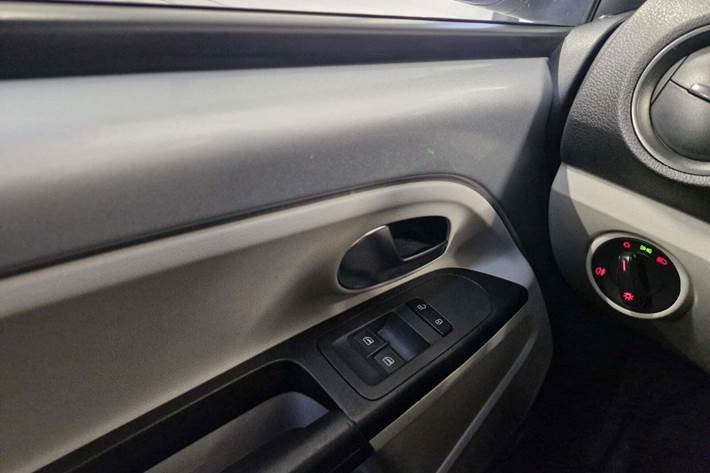 Sølv Seat Mii fra 2016