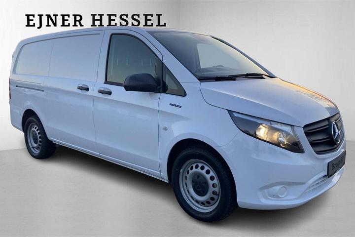 Hvid Mercedes eVito 112 fra 2022