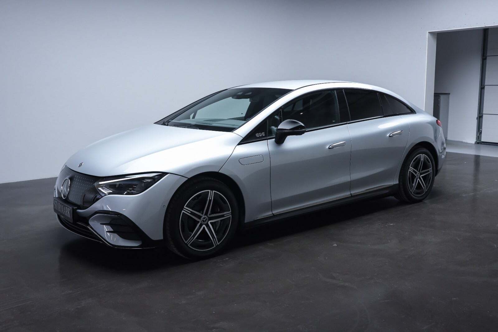 Mercedes EQE350+ AMG Line