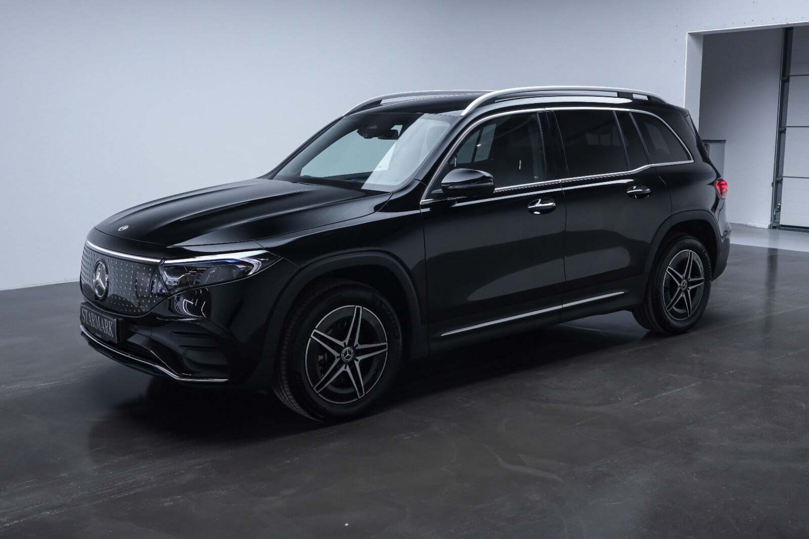 Mercedes EQB250+ AMG Premium