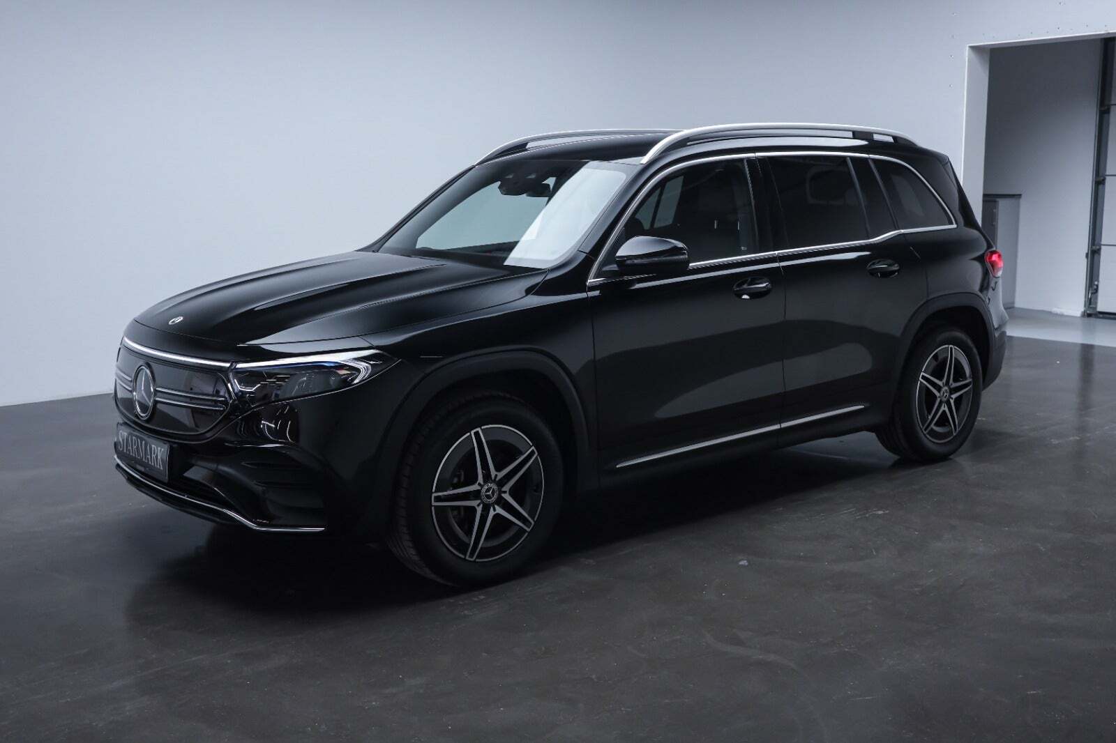 Mercedes EQB250+ AMG Line