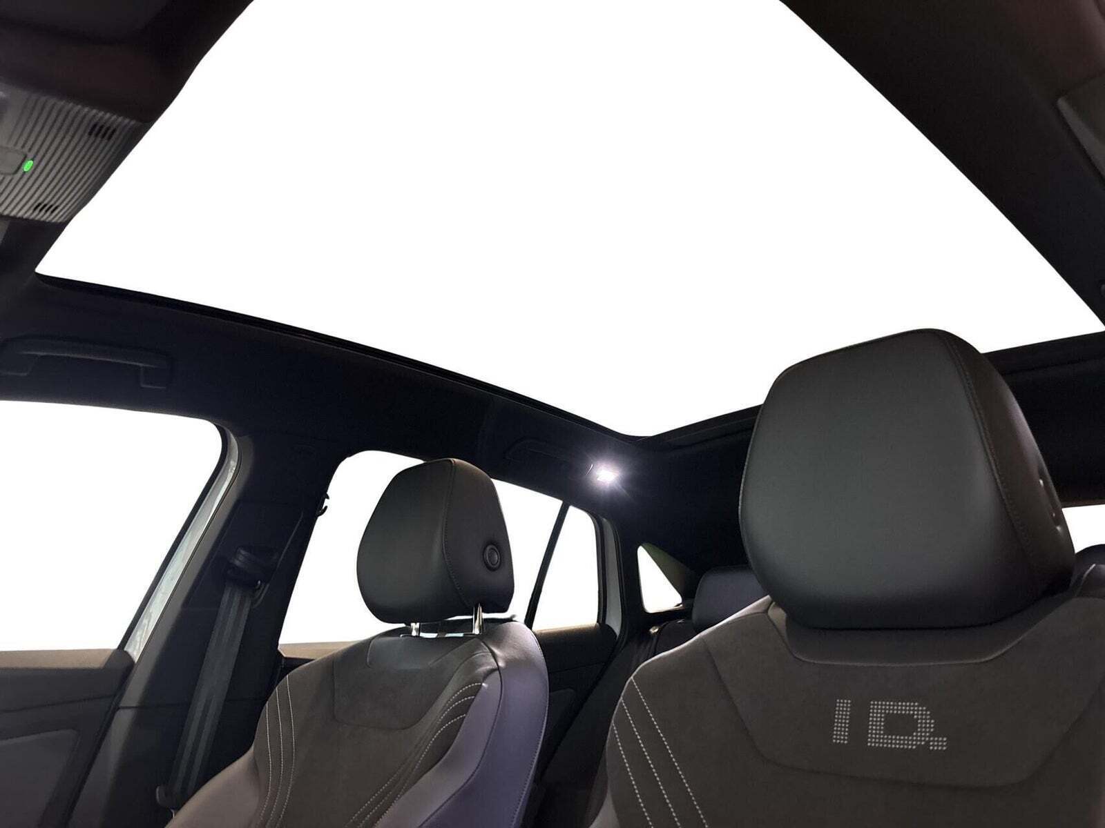 Hvid VW ID.5 fra 2025