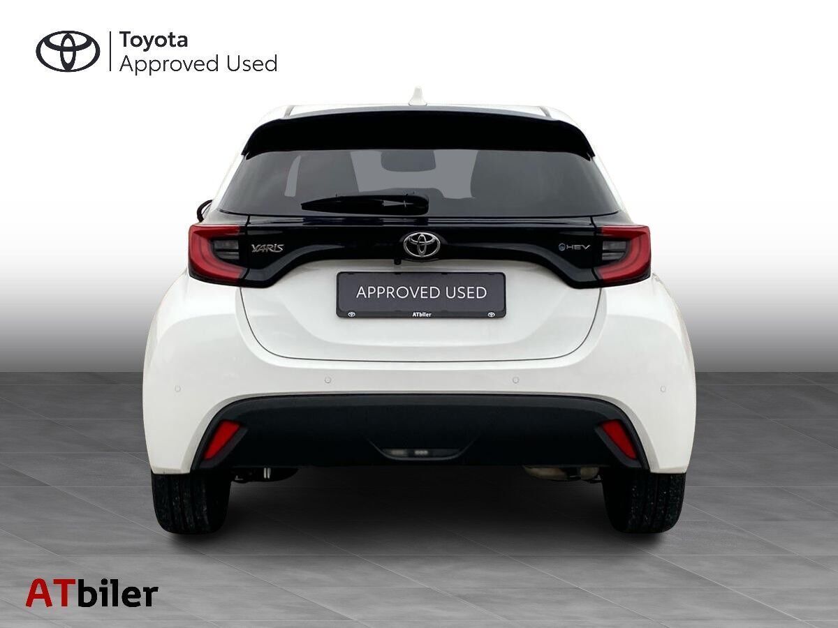 Toyota Yaris 1,5 Hybrid Style Technology 116HK 5d Trinl. Gear