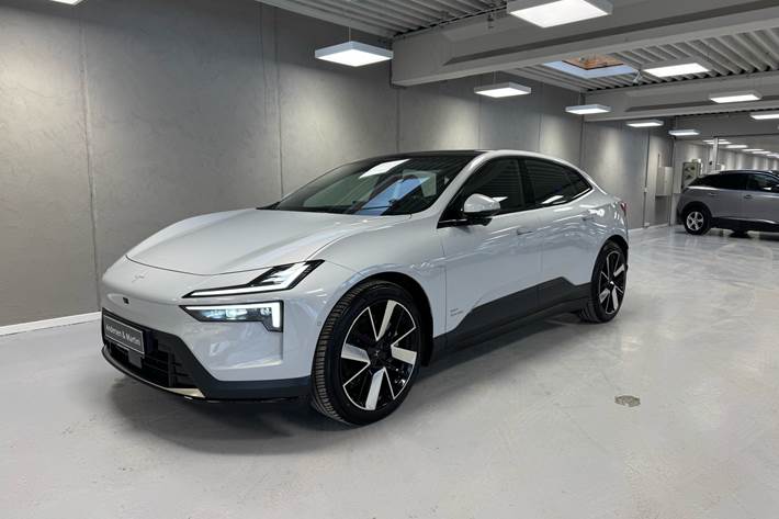 undefined Polestar 4 fra 2025 set udefra