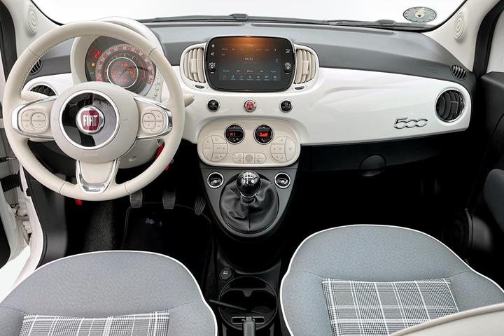 Hvid Fiat 500 fra 2019