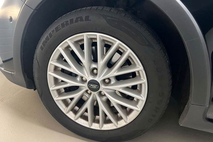 Sort Ford Focus fra 2019