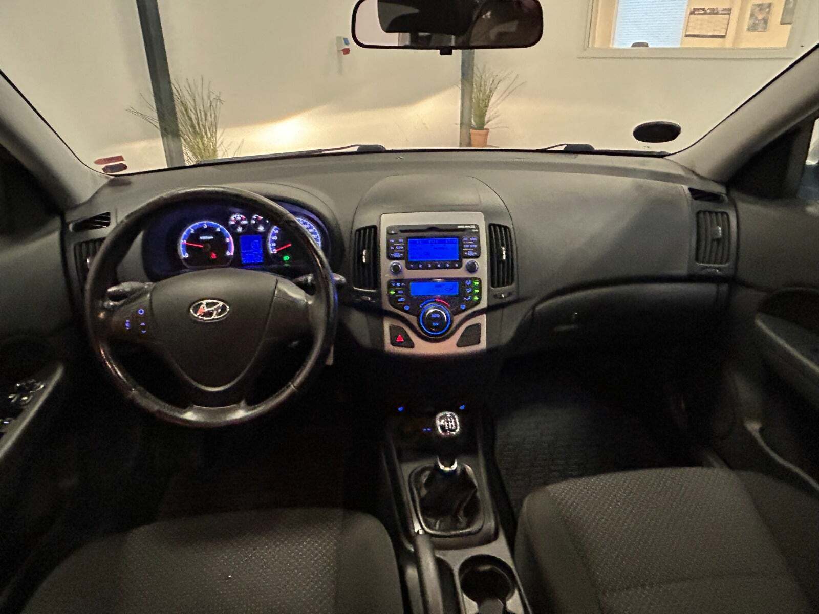 Sølv Hyundai i30 fra 2011