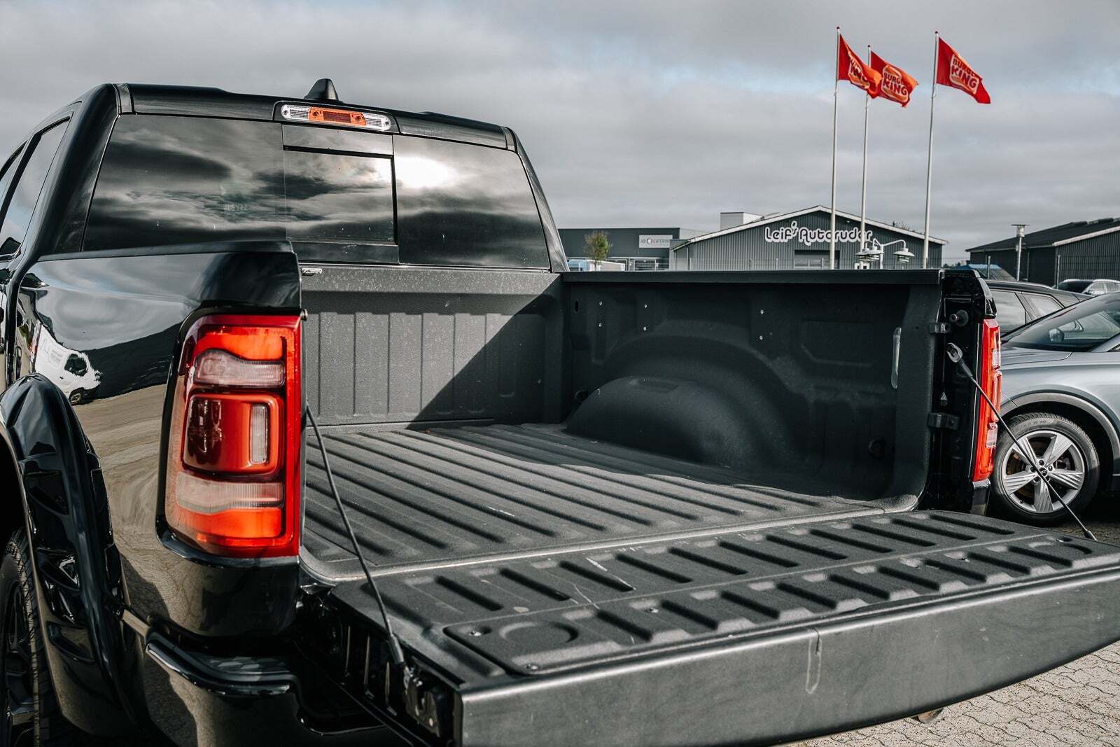 Dodge RAM 1500 5,7 V8 Laramie Crew Cab aut. 4x4