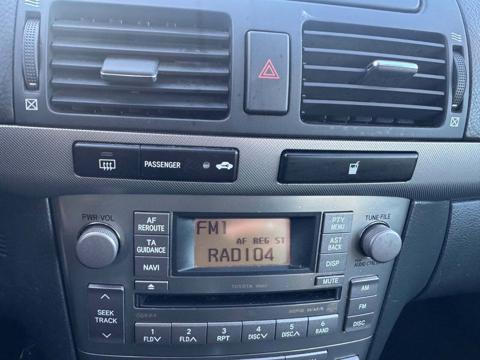 undefined Toyota Avensis fra 2006