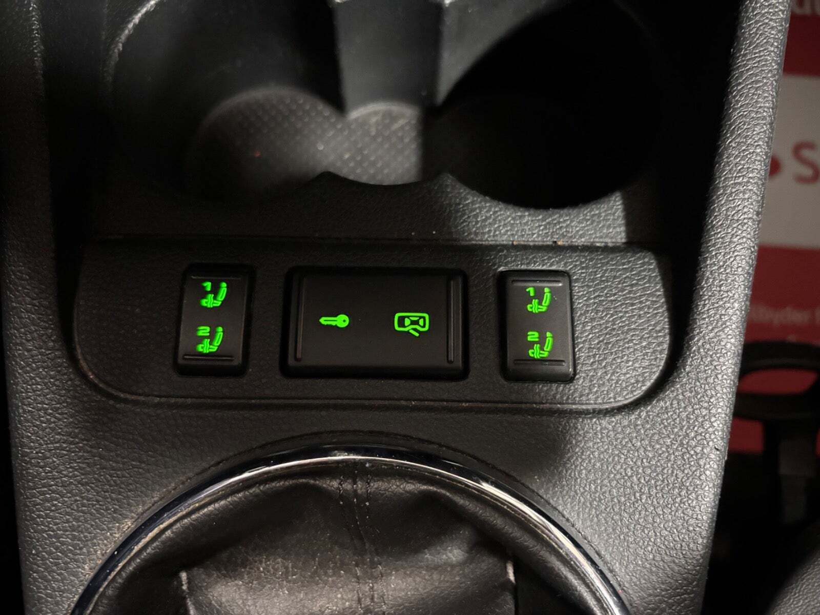 Sølv Skoda Fabia fra 2012