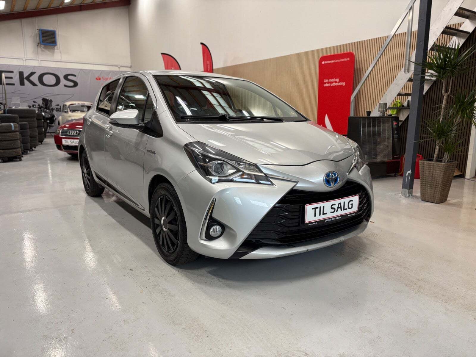 Toyota Yaris 1,5 Hybrid H3 Limited e-CVT