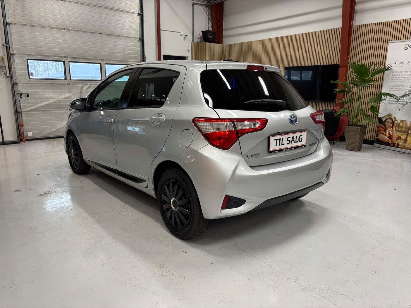 Toyota Yaris 1,5 Hybrid H3 Limited e-CVT