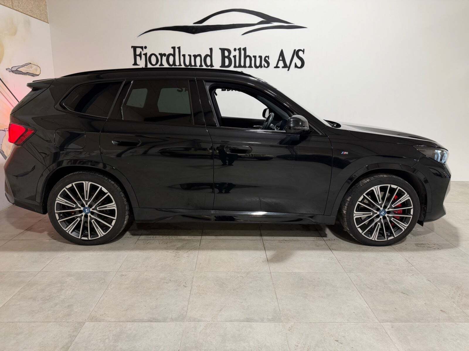 BMW iX1 xDrive30 M-Sport Premium