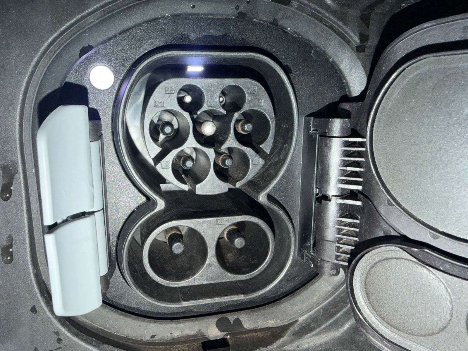 Sort BMW iX1 fra 2024