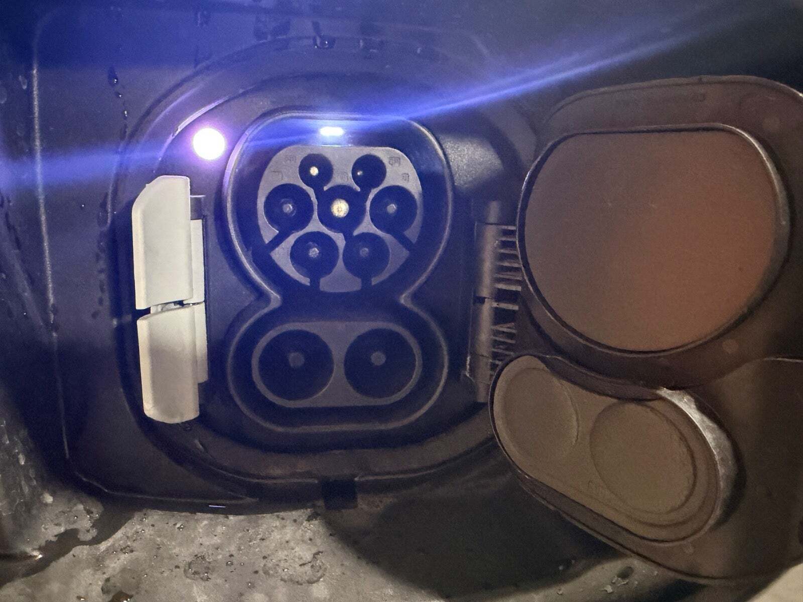 Grå BMW iX1 fra 2024