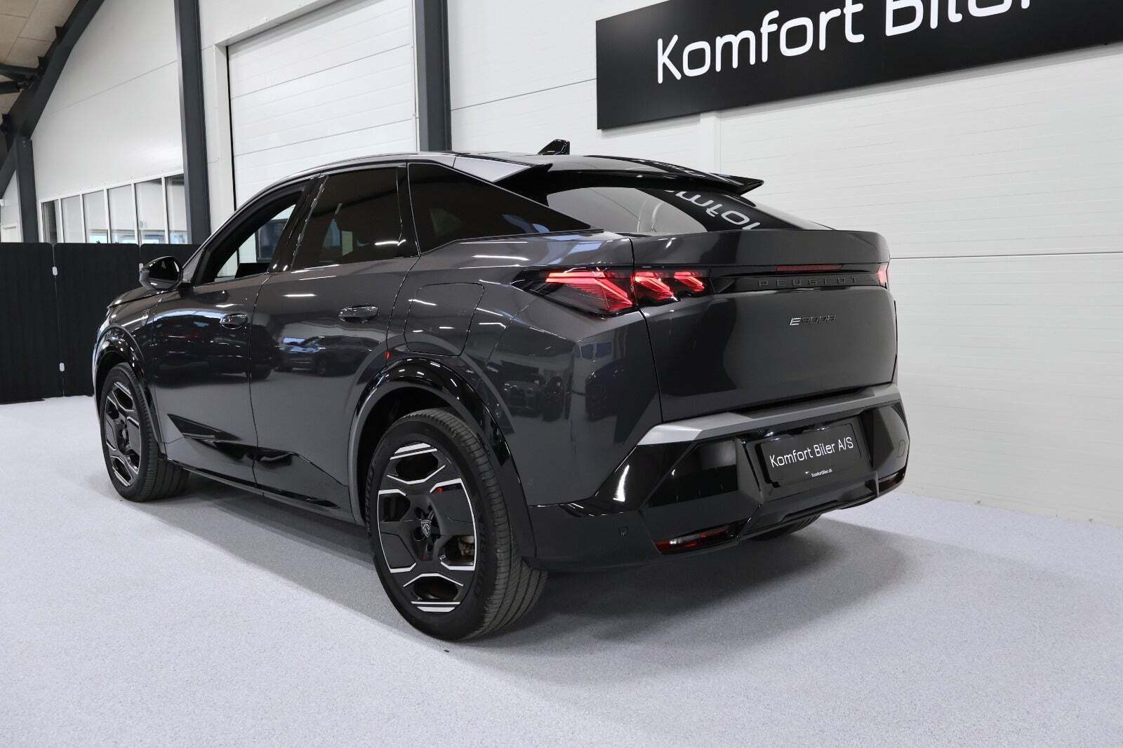 Peugeot e-3008 77 GT