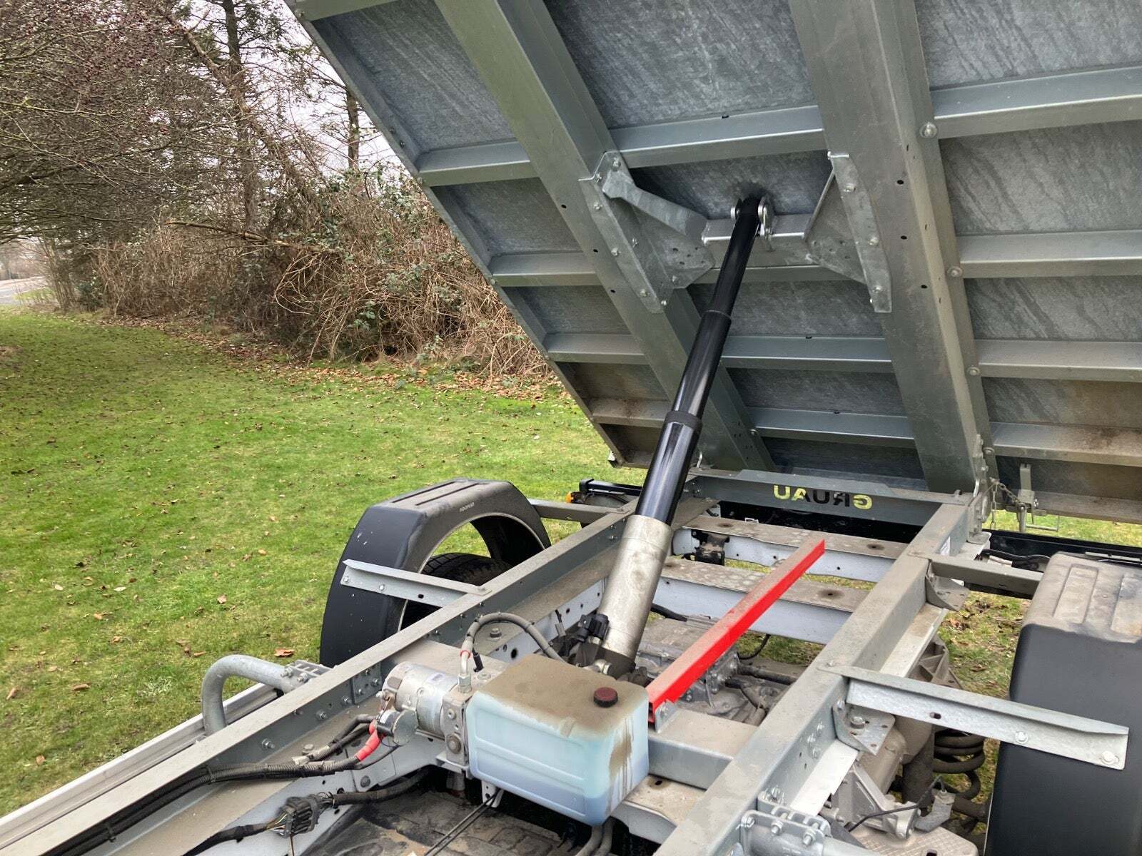 Ford E-Transit 350 L3 Chassis 68 Trend H1 RWD