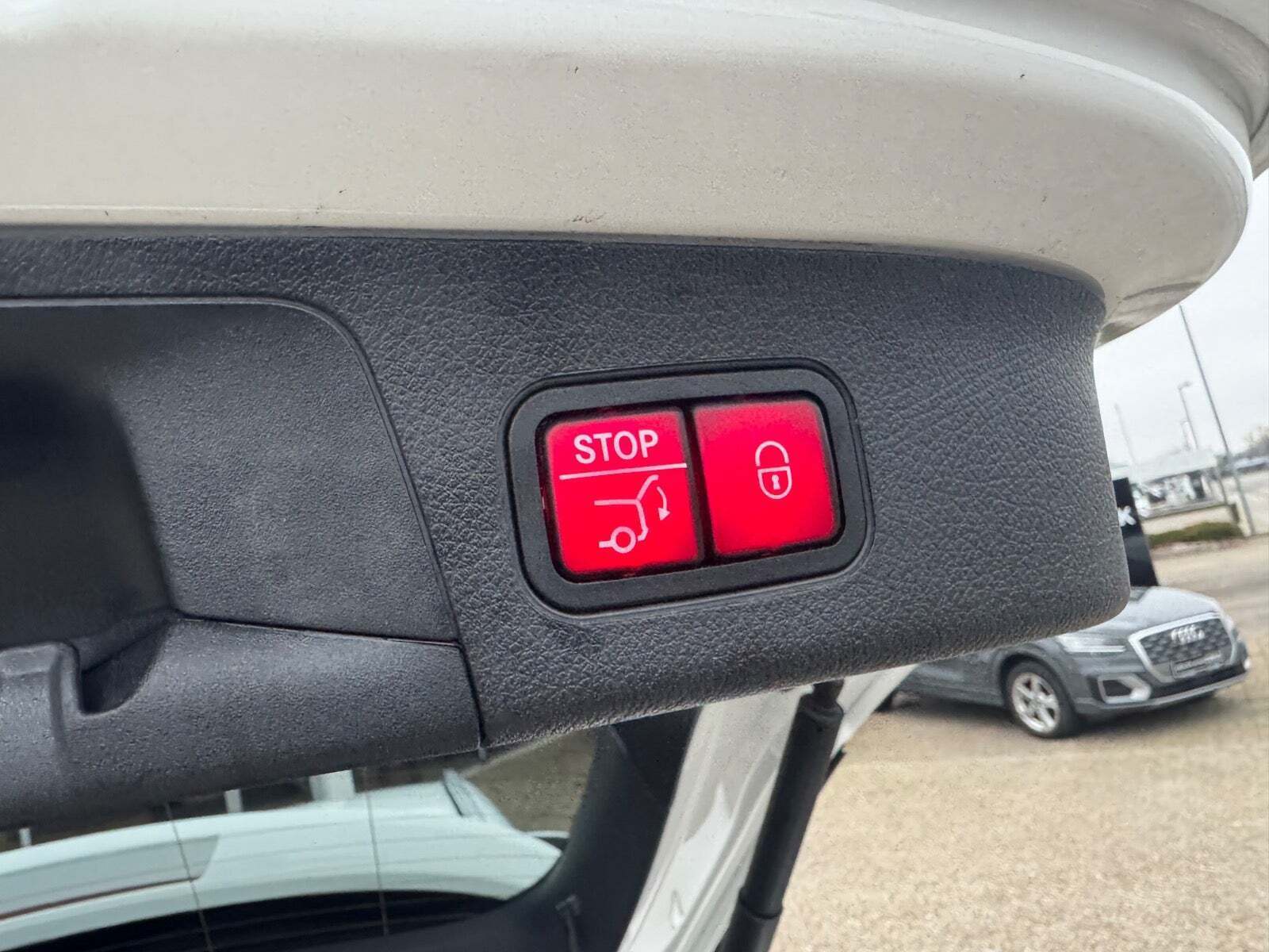 Hvid Mercedes GLA250 e fra 2021