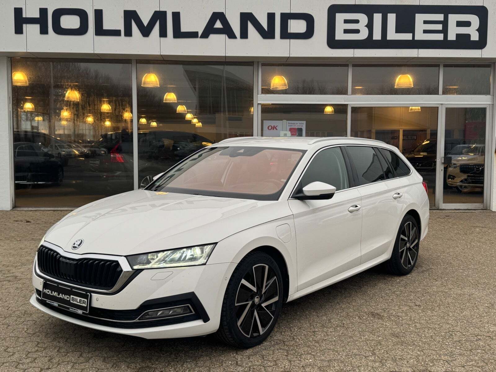 Skoda Octavia 1,4 TSi iV First Edition Combi DSG