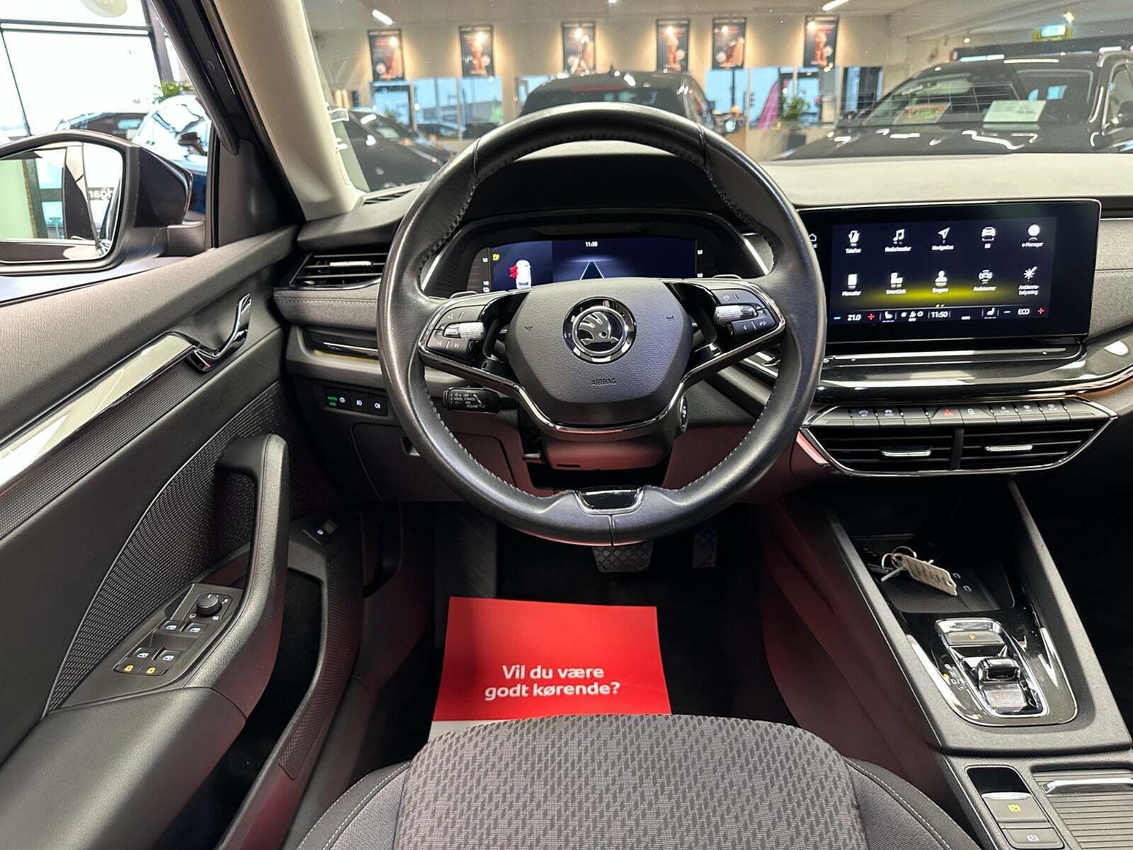 Sort Skoda Octavia fra 2021