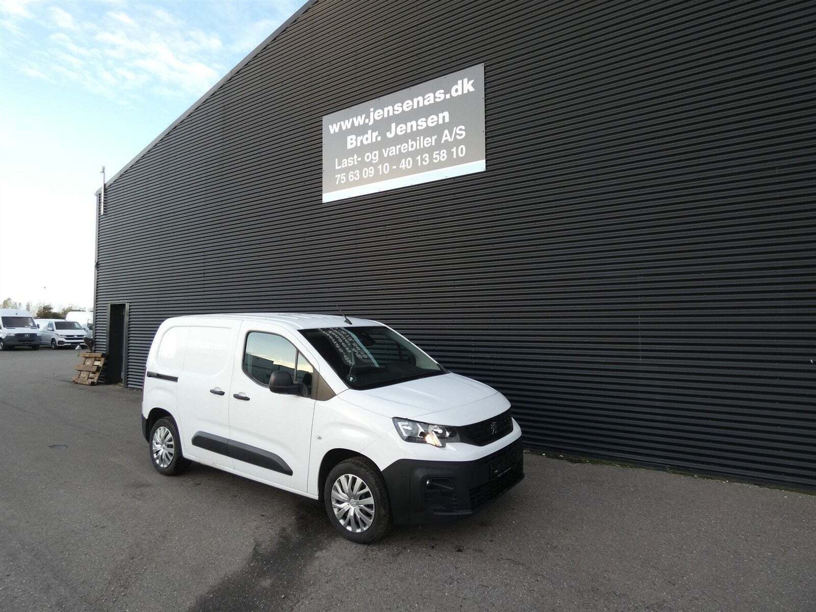 Peugeot Partner 1,5 BlueHDi 100 L1V1 Plus Van