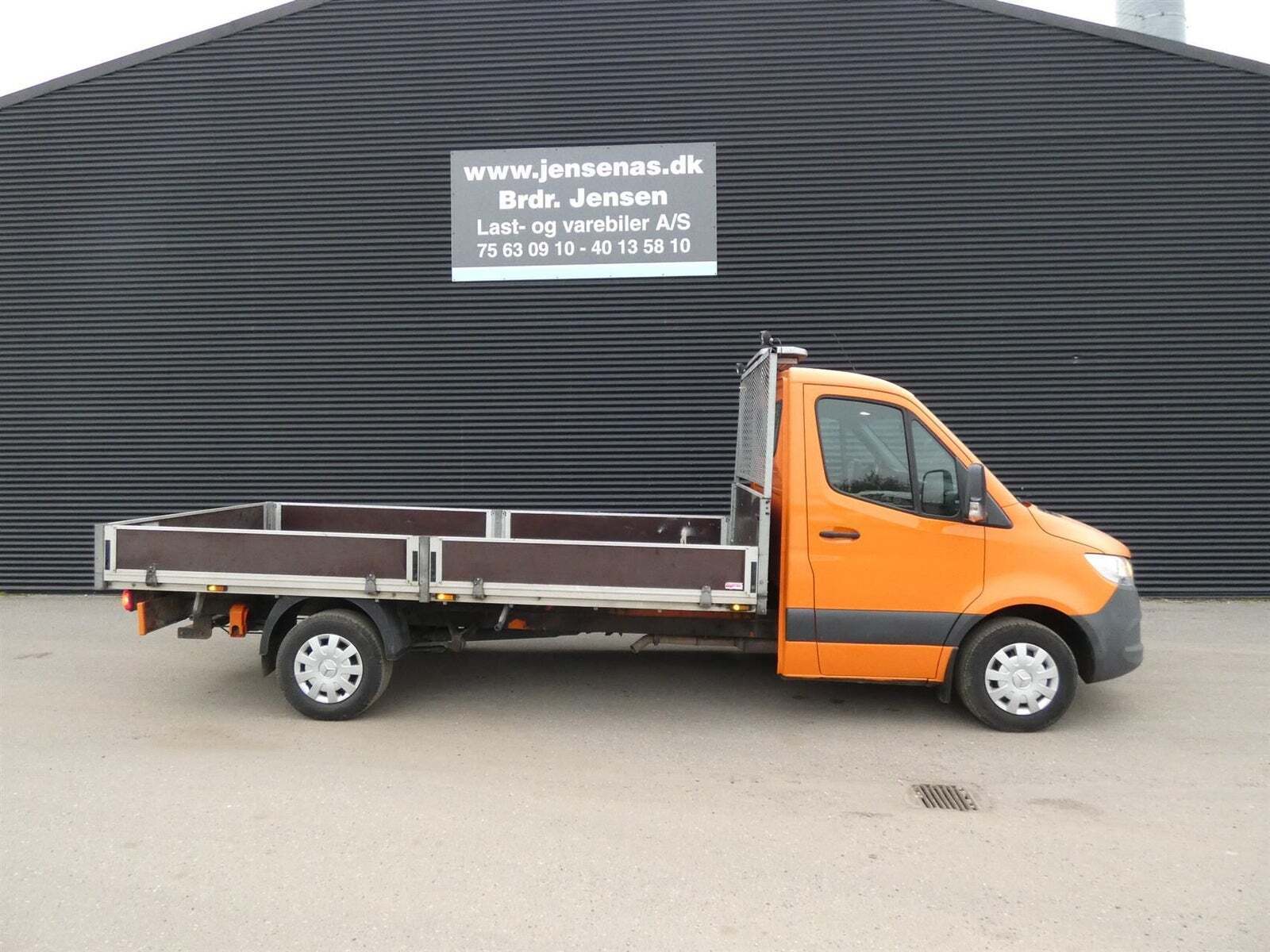 Mercedes Sprinter 319 3,0 CDi A3 Chassis aut. RWD