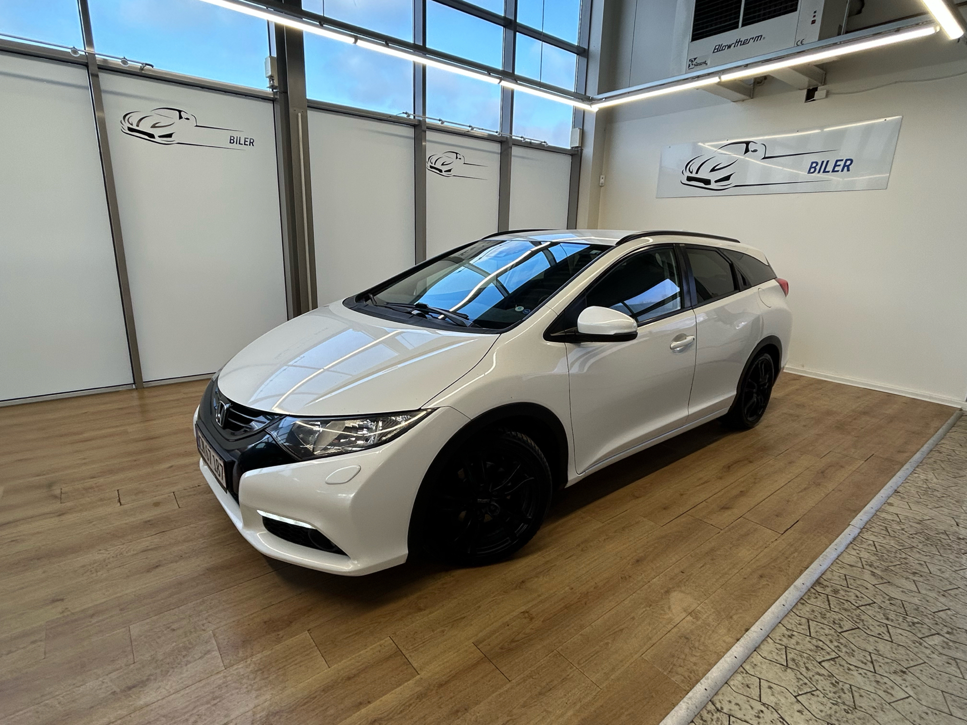 Honda Civic 1,6 Tourer i-DTEC Sport ADAS 120HK Stc 6g