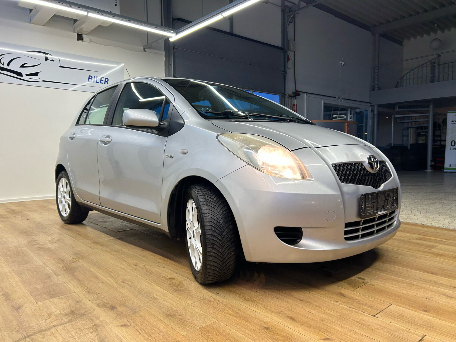 Toyota Yaris 1,4 D-4D Linea Terra 90HK 5d