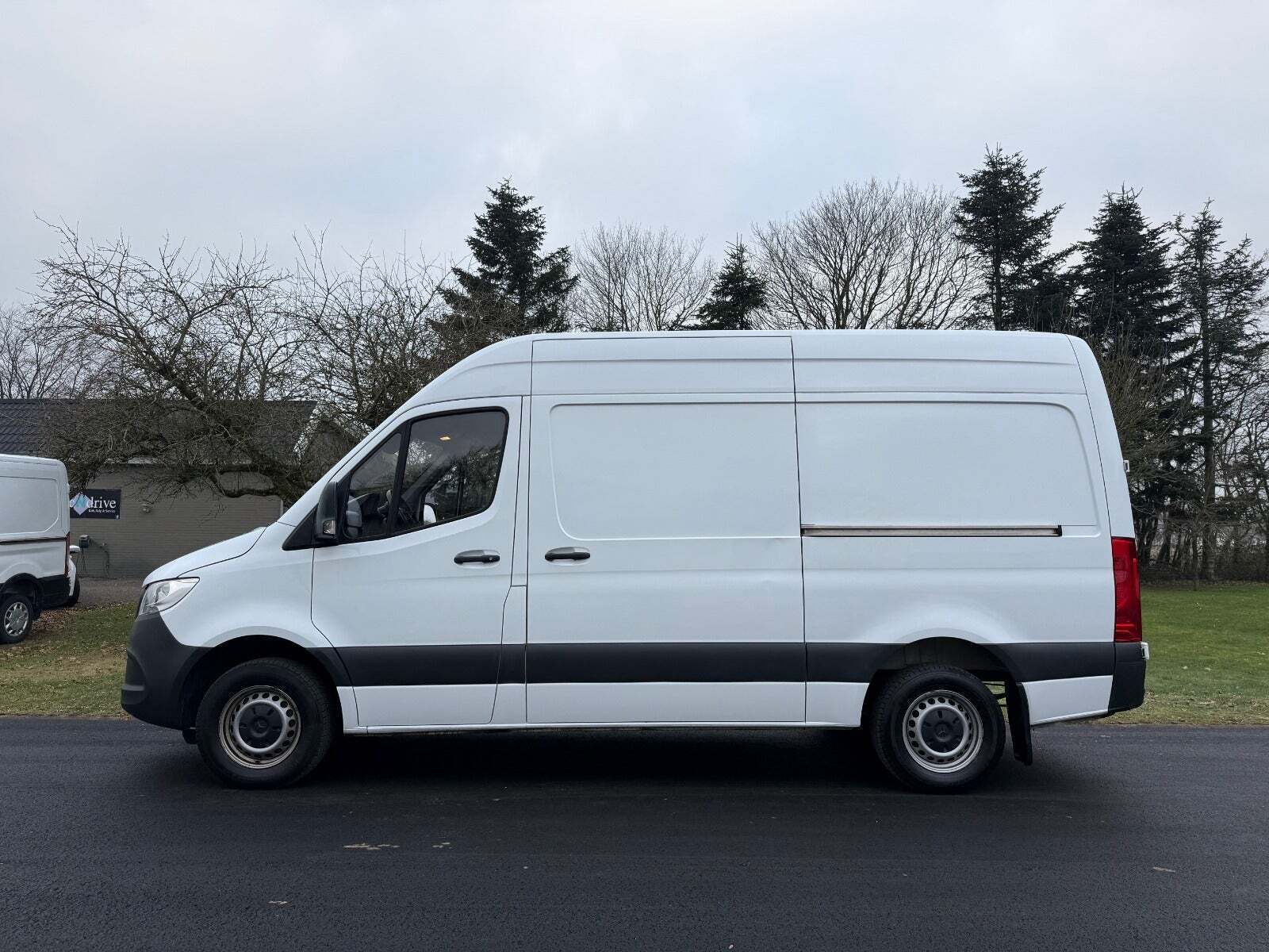 Mercedes Sprinter 316 2,2 CDi A2 Kassevogn aut. RWD