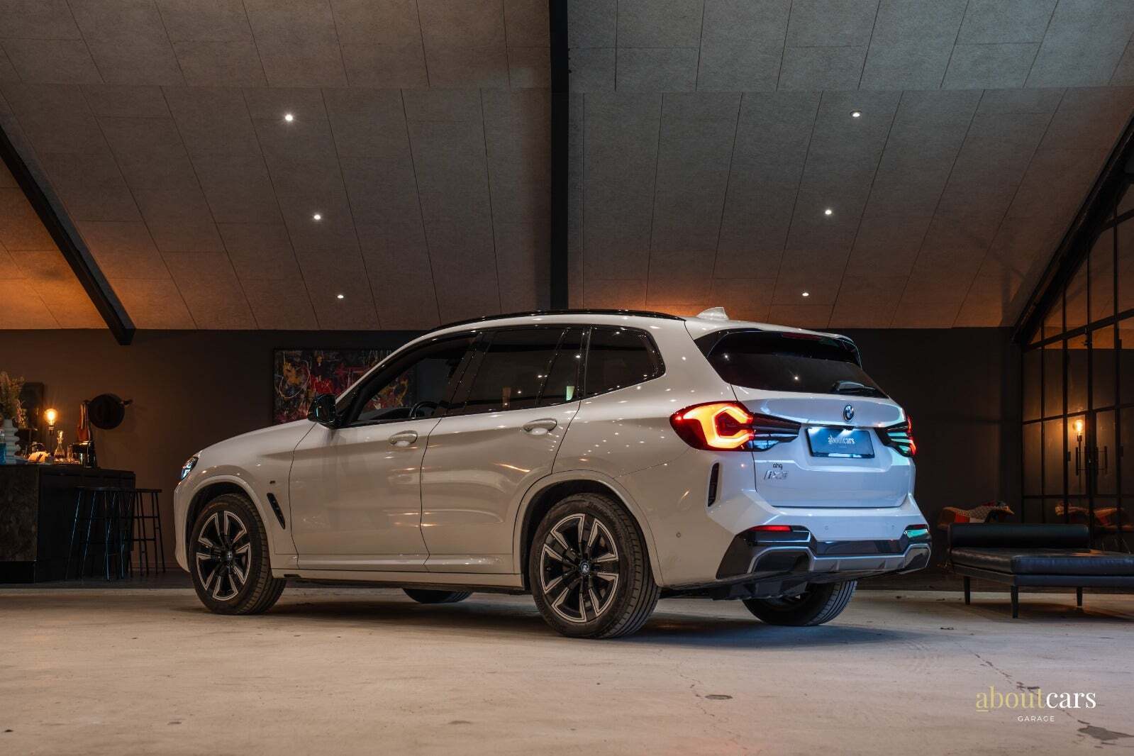 BMW iX3 Charged M-Sport