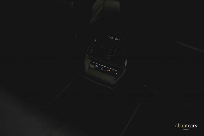 Rød VW ID.4 fra 2023