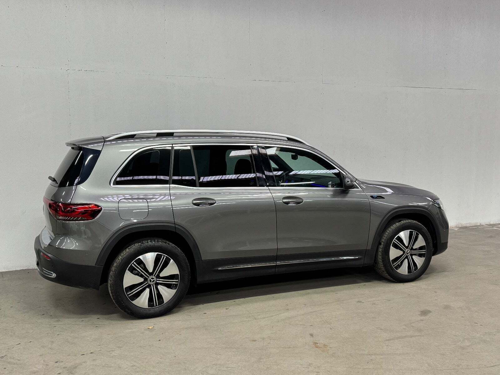 Mercedes EQB250 7prs