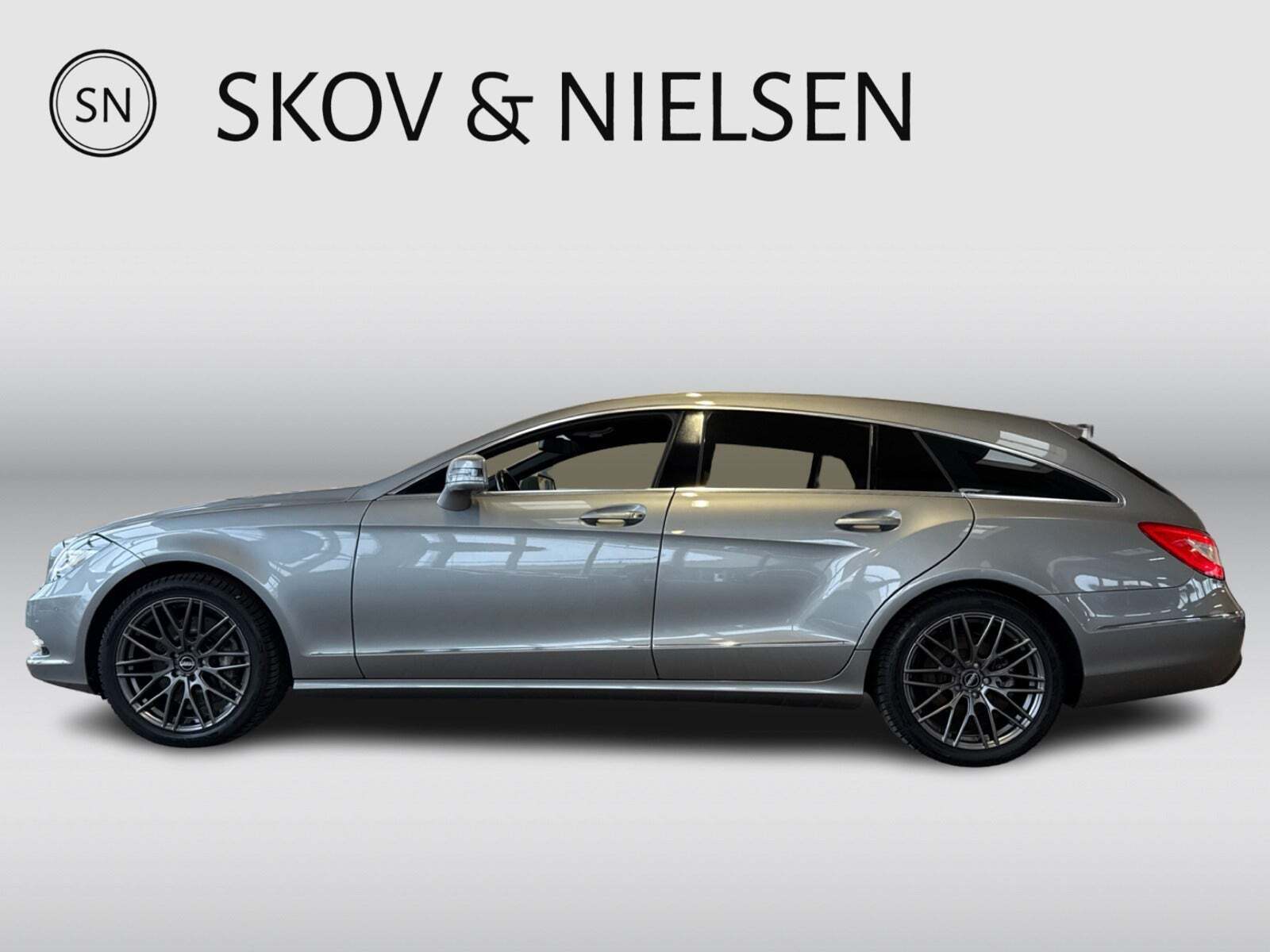 Mercedes CLS350 3,0 CDi AMG Line Shooting Brake aut. 4Matic