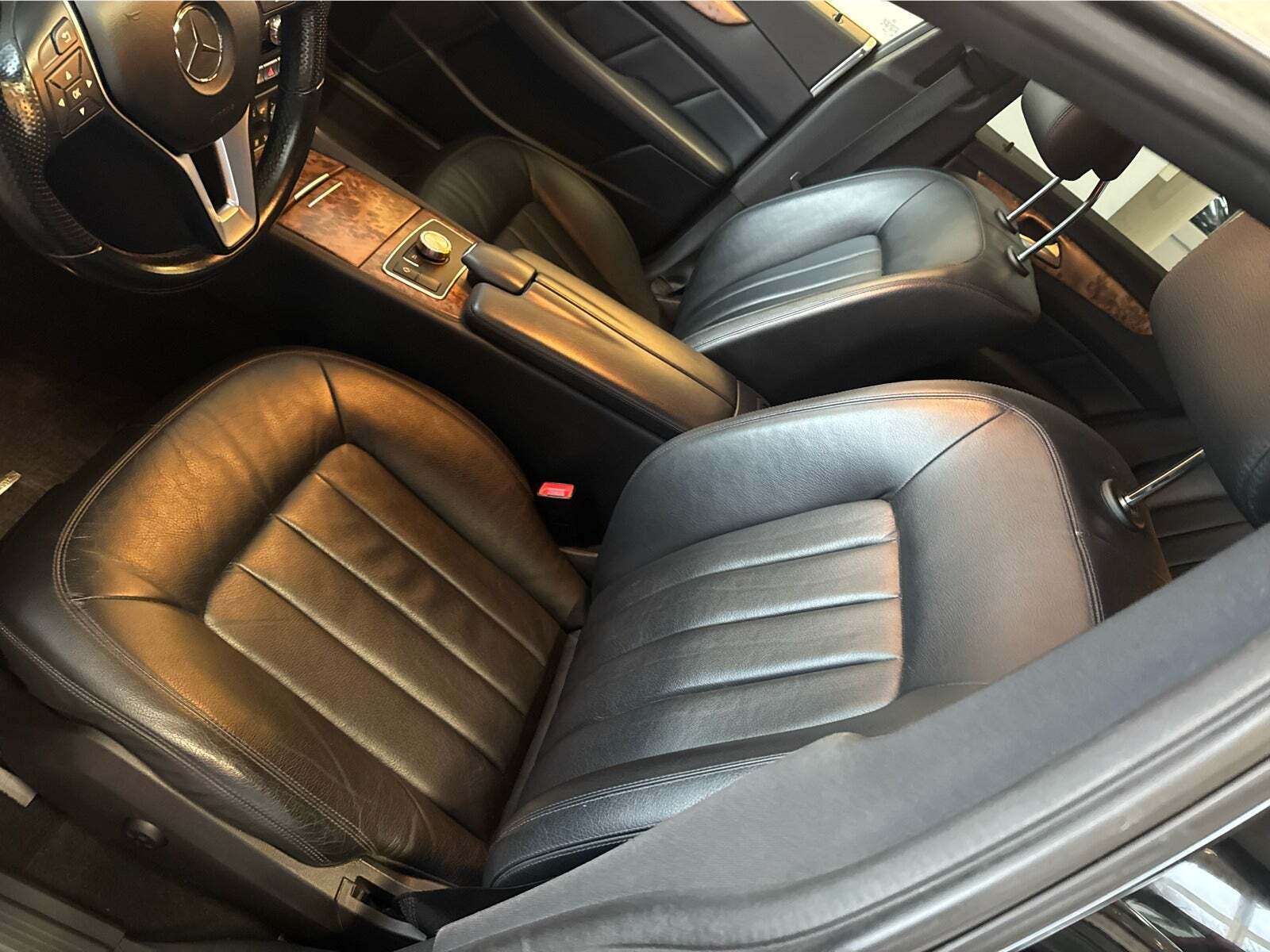 Grå Mercedes CLS350 fra 2014