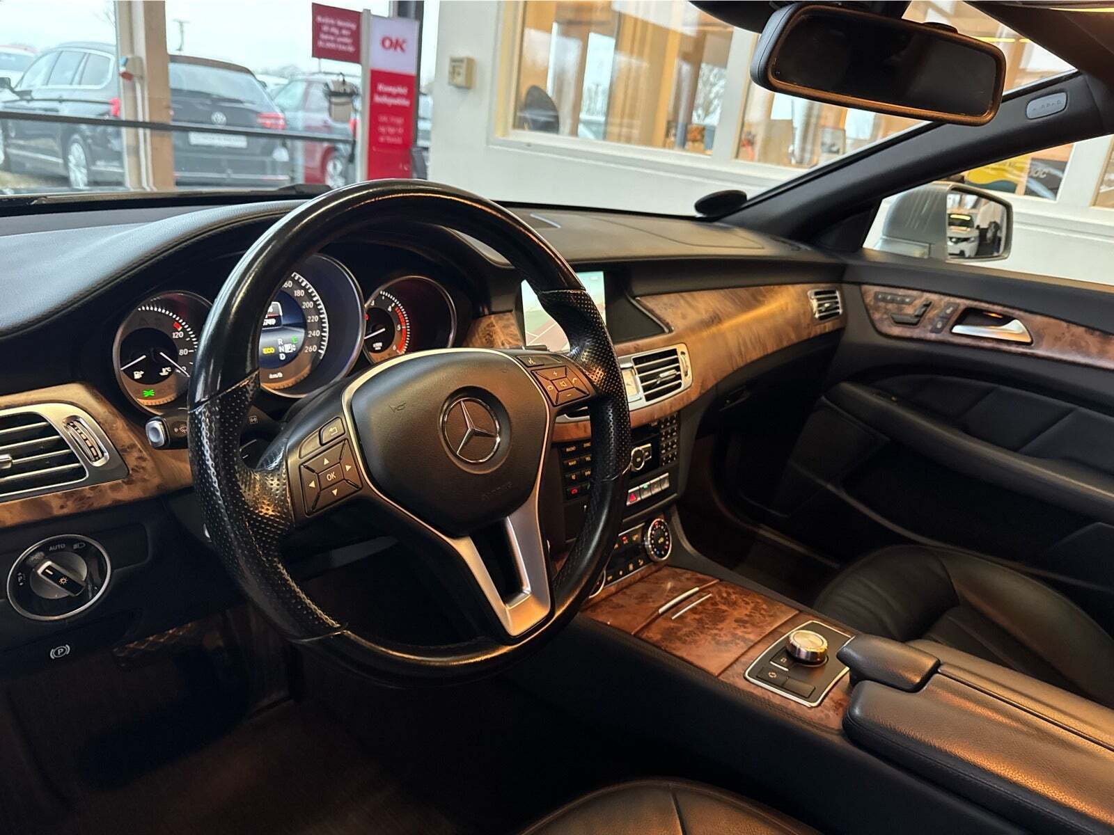 Grå Mercedes CLS350 fra 2014