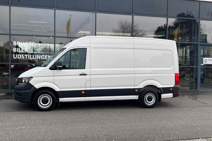 Hvid VW Crafter 35 fra 2024