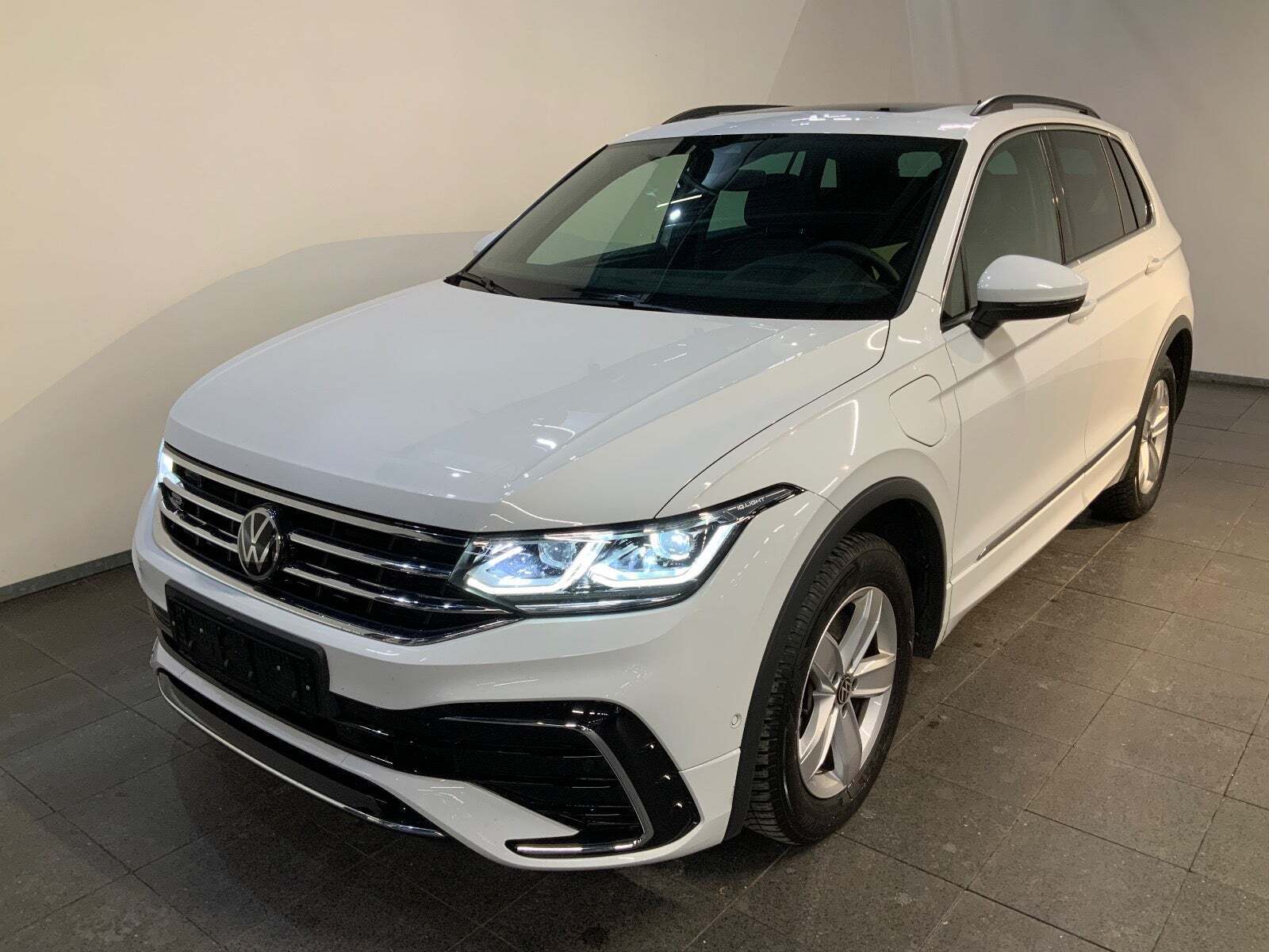 VW Tiguan 1,4 eHybrid R-line DSG